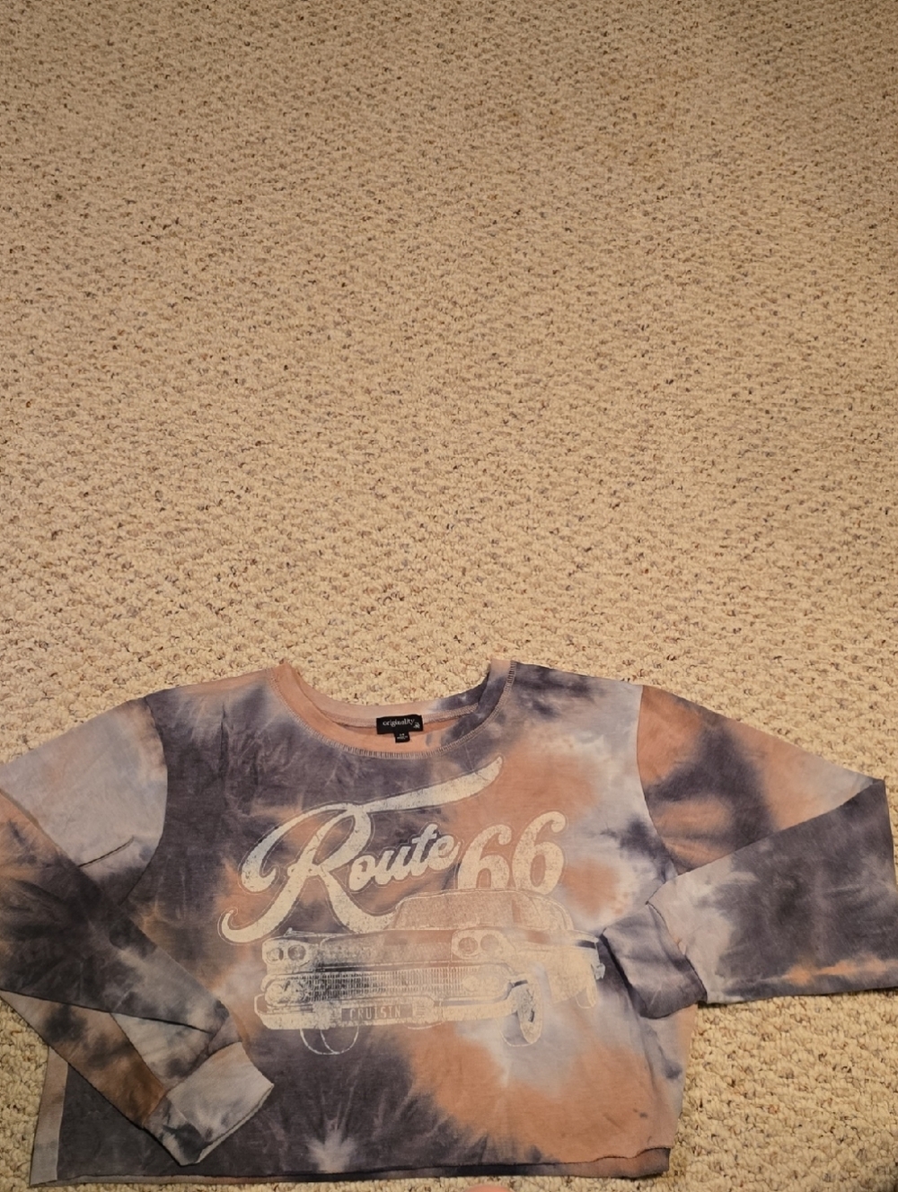 Universal Thread Tie-Dye Route 66 Crewneck cropped Sweatshirt in blues and pinks